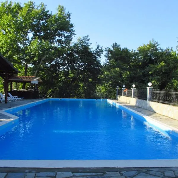 Kotza Ntere, hotel v destinaci Axioúpolis