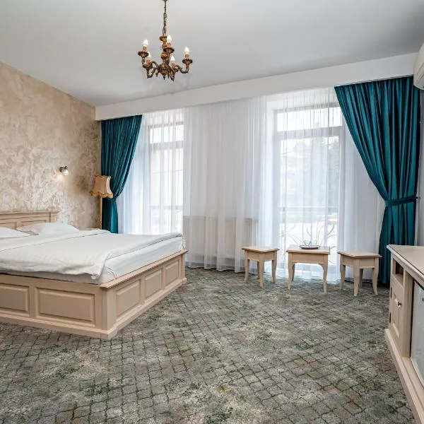 Hotel Rin, hotell i Sibiu