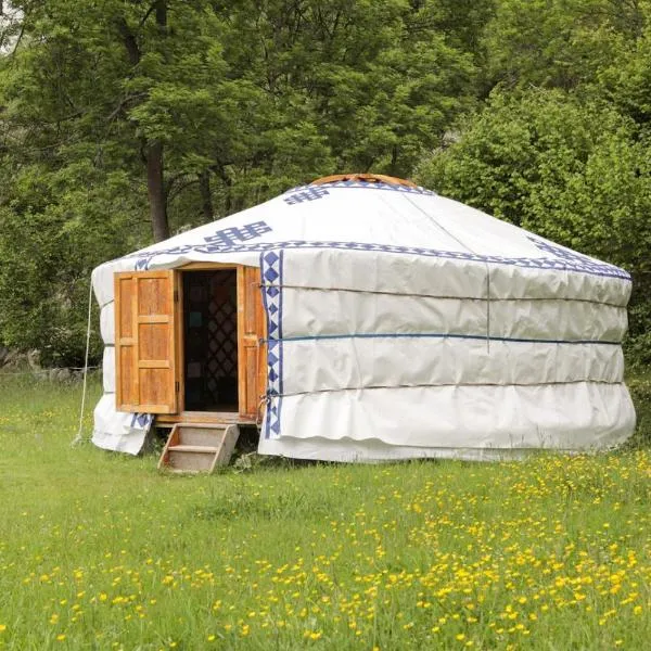 La Yourte du Masfranc, hotel en Porta