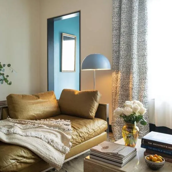 Elegant Townhouse, Hudson center, 3 ensuite baths, hotel in Hudson