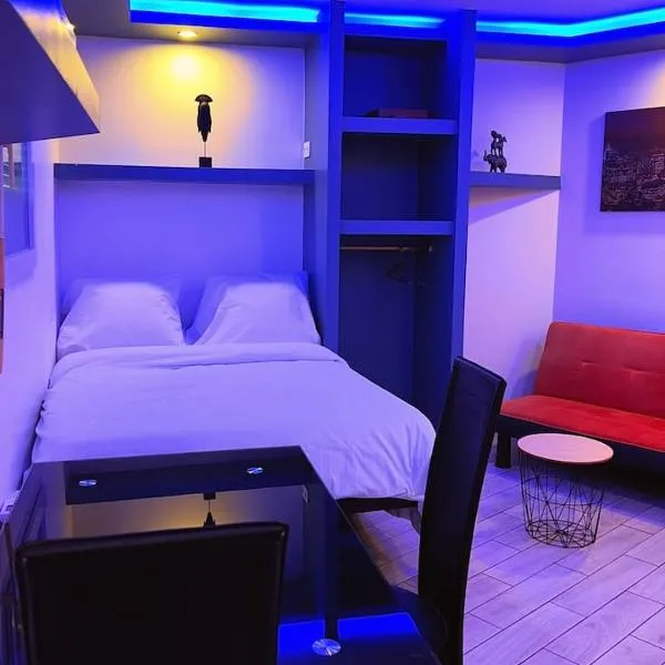 charmant studio: Vaulx-en-Velin şehrinde bir otel