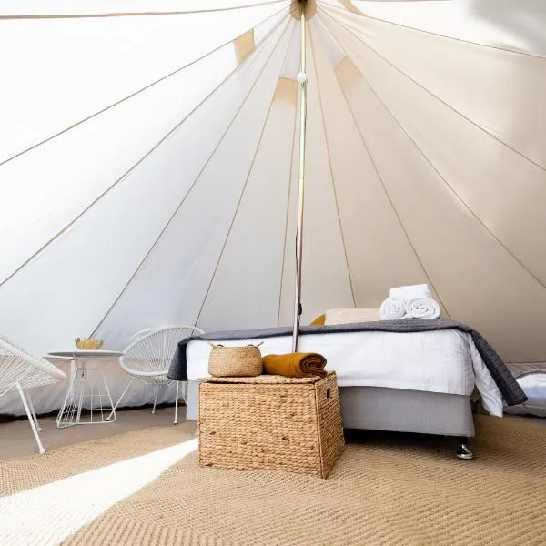 Pure Glamping Guilderton, hotel en Woodridge