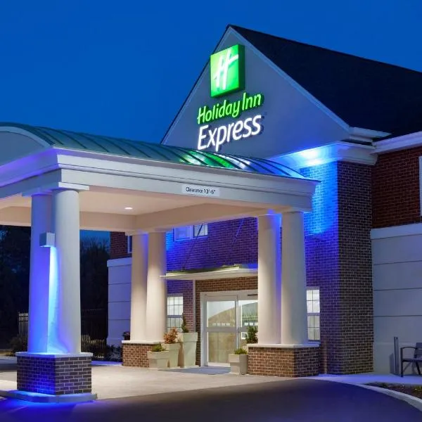 Holiday Inn Express Williamsburg North, an IHG Hotel, מלון בWest Point