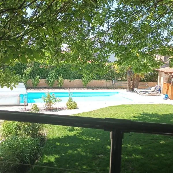 Les dodos de Rose, hotel in Doué-la-Fontaine
