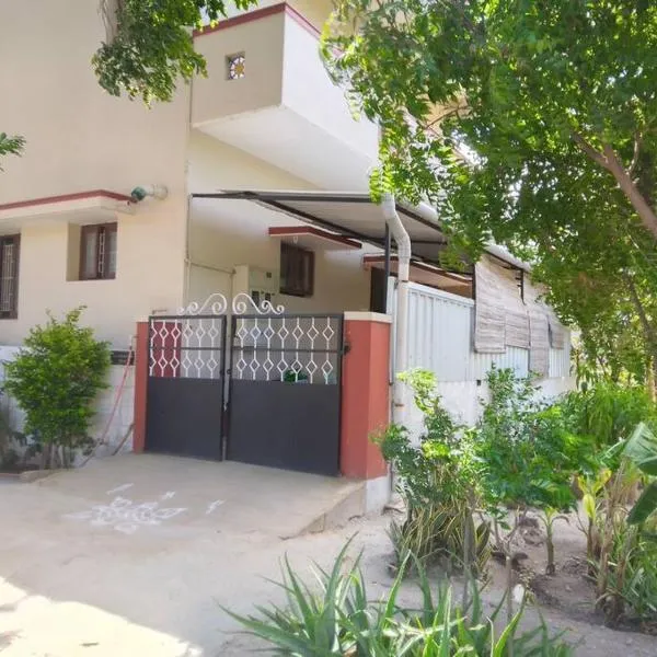 Aathira's 2 Bedroom house @ Heart of Coimbatore, hotell sihtkohas Coimbatore