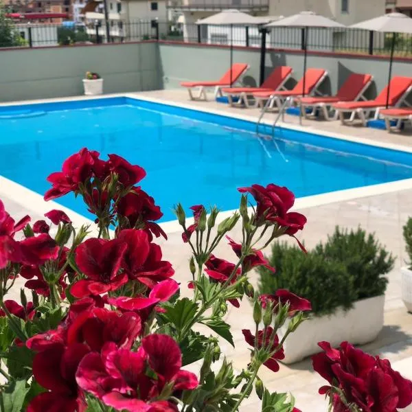 Relax Apartment & Hotel, хотел в Голем