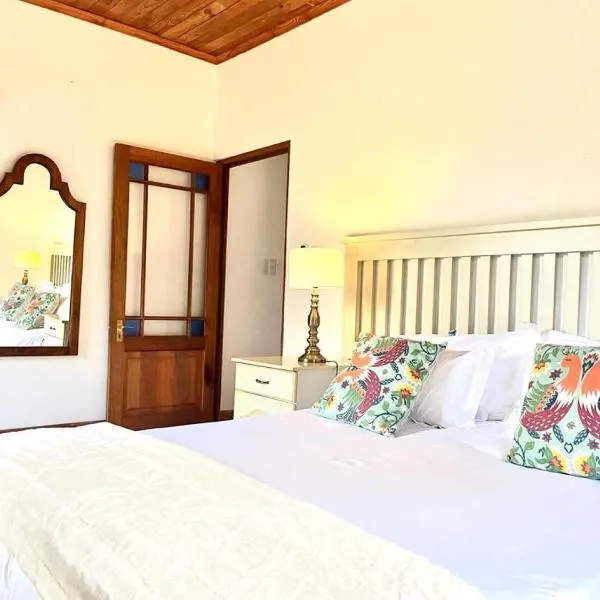 Eikelaan Farm Cottages, hotel v destinaci Tulbagh