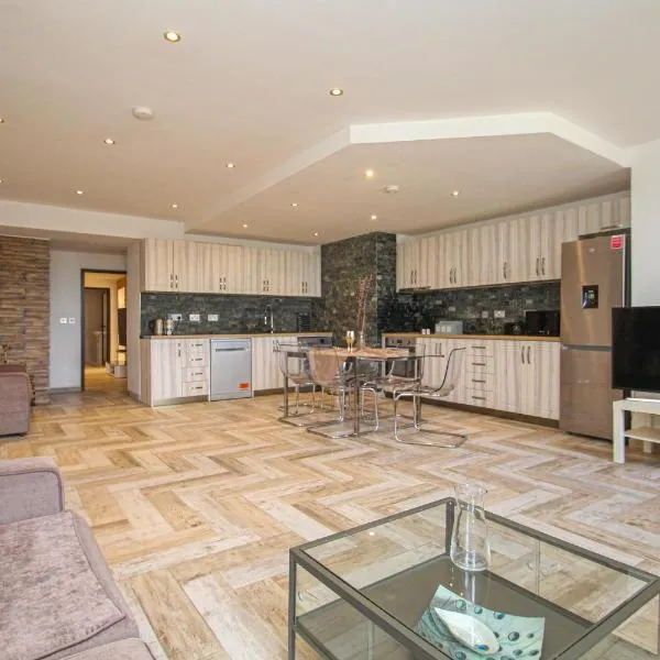 Lavish 2 bed sleeps 5 near Lanark、Carstairsのホテル