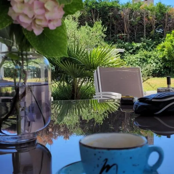 Studio Apartment Love, hotel v destinaci Bale