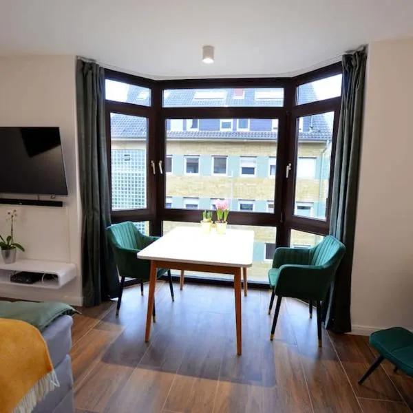 Studio 7 City Lage mit Garage nähe Köln Bonn, hotel in Siegburg