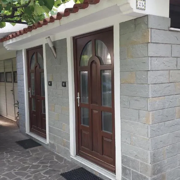 Apartma Rižana، فندق في Dekani