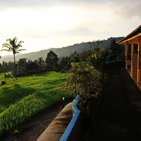Gangga Homestay, hotel v destinaci Munduk