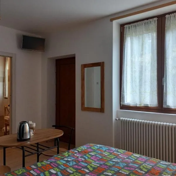 Agriturismo Fiordimelo-Camere, hotel v destinaci Tirano