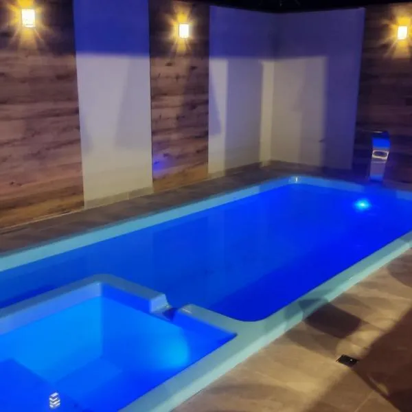 Casa Ferrari II c/ área de lazer, hotel en Pirassununga