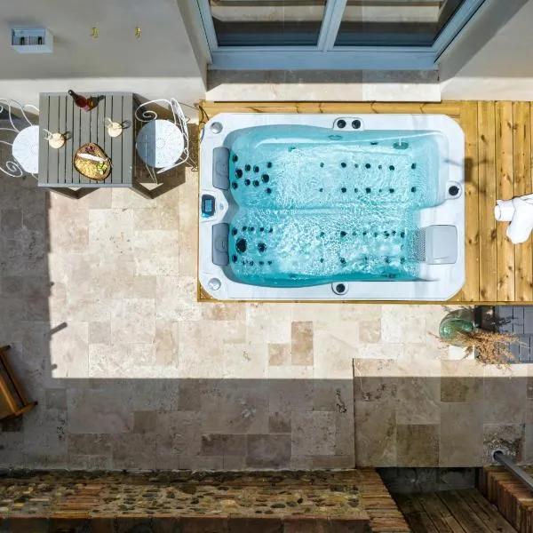 l'Alcove - SPA&SAUNA privé - Oliveraie d'Eurocentre, hôtel à Castelnau-dʼEstrétefonds