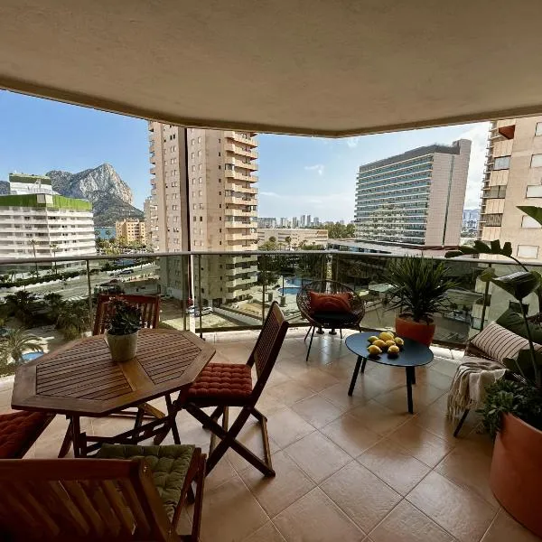 Esmeralda Suites, hotel in Calpe