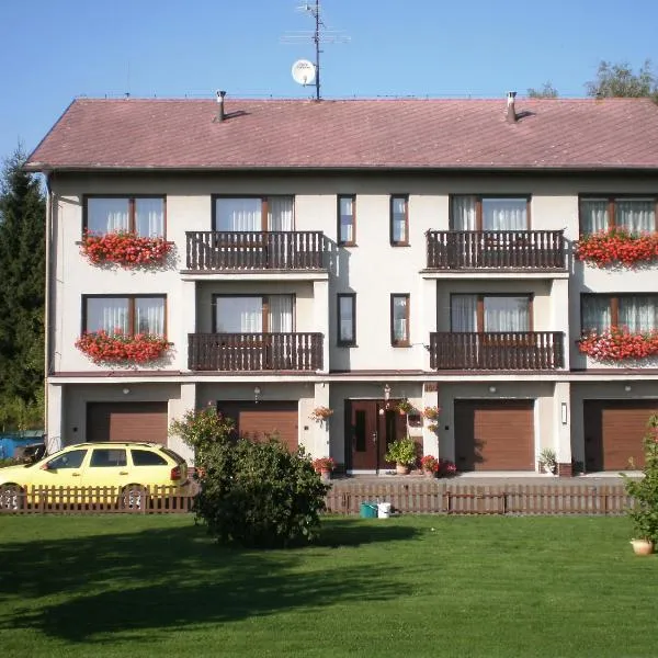 Apartmán Orlík nad Vltavou, hotel v Radavě