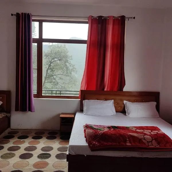 Bhandari Cottages, hotel v destinaci Dhanaulti
