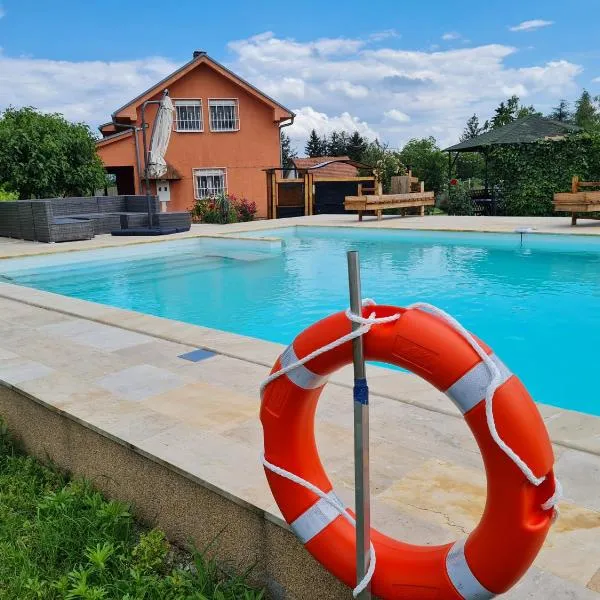 Vila Tea Fruska Gora, hotel i Čortanovci