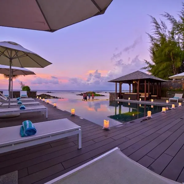 Bon Azur Beachfront Suites & Penthouses by LOV Mauritius, hotel v destinaci Trou aux Biches