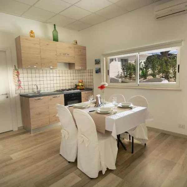 VILLA MARIA, hotel u gradu Konversano