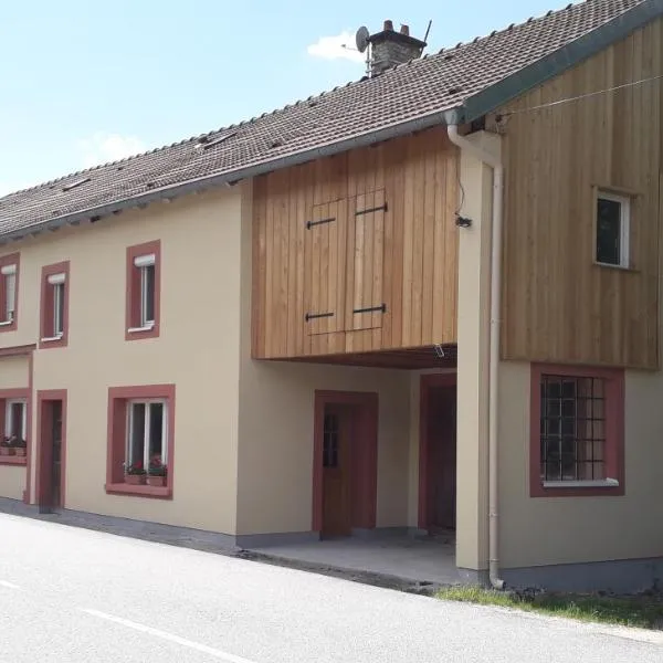 Au val des meuris, hotel v destinaci Taintrux