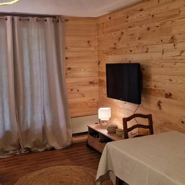 Appartement 3 pièces avec jardin, hotel v destinaci Valdeblore