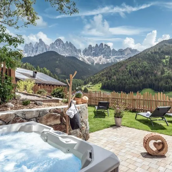 Oberkantiolhof, hotel v destinaci Villnoss