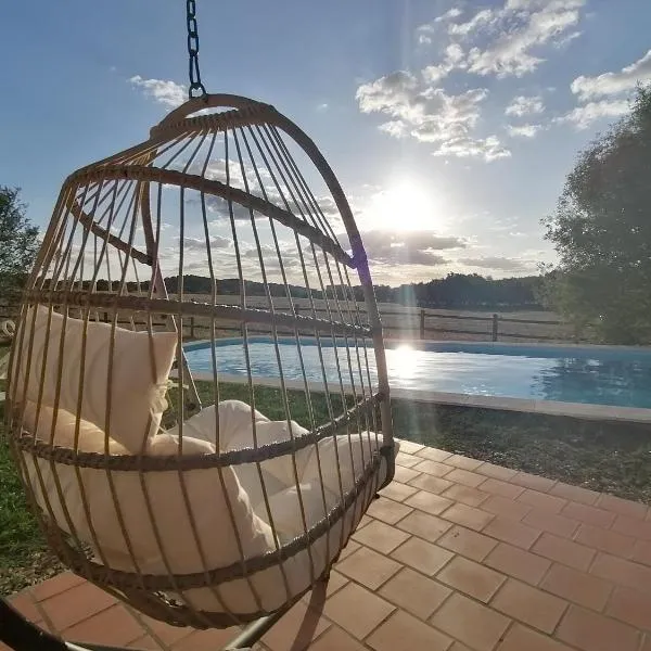 Casa Bolota, hotel in Viana do Alentejo