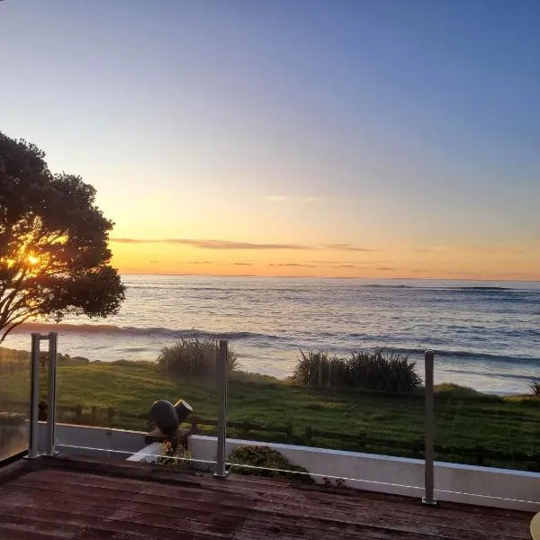 Seaside Wanaka Tce, hotel em Waitara