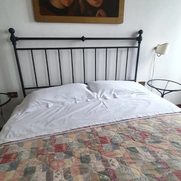 L'Ancendola, hotel v destinaci CastellʼAzzara