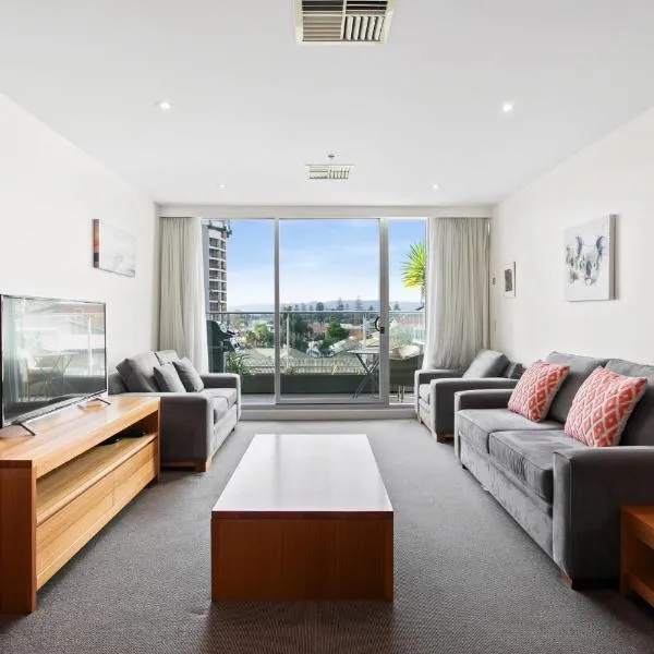 Belle Escapes - Getaway on Colley, hotel in Glenelg