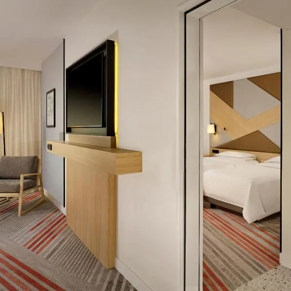 Sheraton Schiphol - photo 2