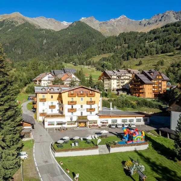 Hotel Alpino Wellness & Spa, hotel v destinaci Peio Fonti