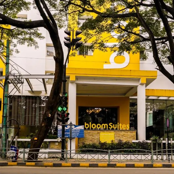 BloomSuites I Electronics City, hotel v destinaci Bengalúr