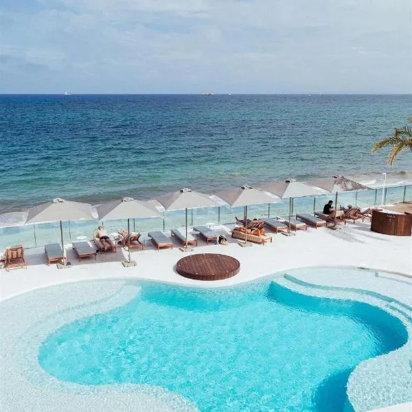 AMA Ibiza, hotel v destinaci Playa d'en Bossa