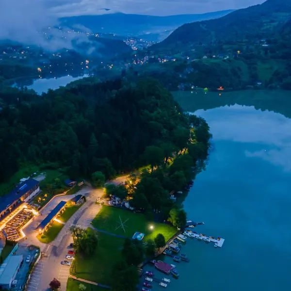 Hotel Plivsko jezero, hotel v destinaci Jajce