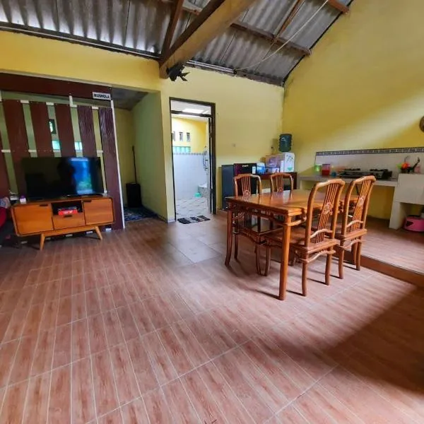 Anindya House, hótel í Magelang