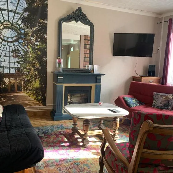 Le gîte du familistère, hotel v destinaci Guise