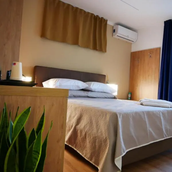 B&B Civico 66, hotel in Diamante