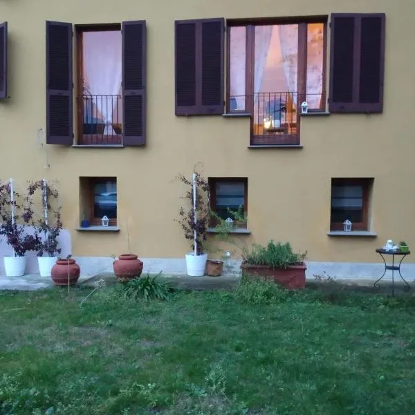 Casa di Giò, Hotel in Pettenasco
