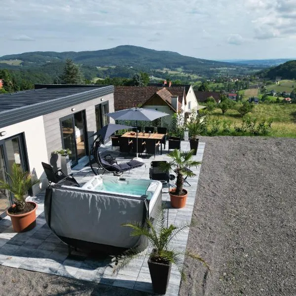Feriendomizil Schleich am Steinriegl, hotel v destinaci Bad Gleichenberg