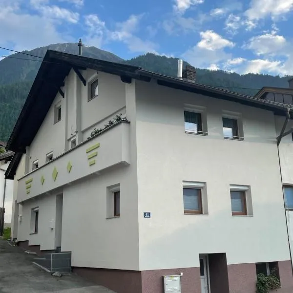 Ferienwohnung Rener, hotel v destinácii Sautens