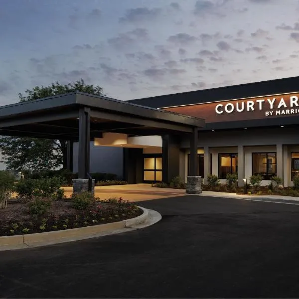 Courtyard by Marriott St. Louis Downtown West, hotel in Southhampton