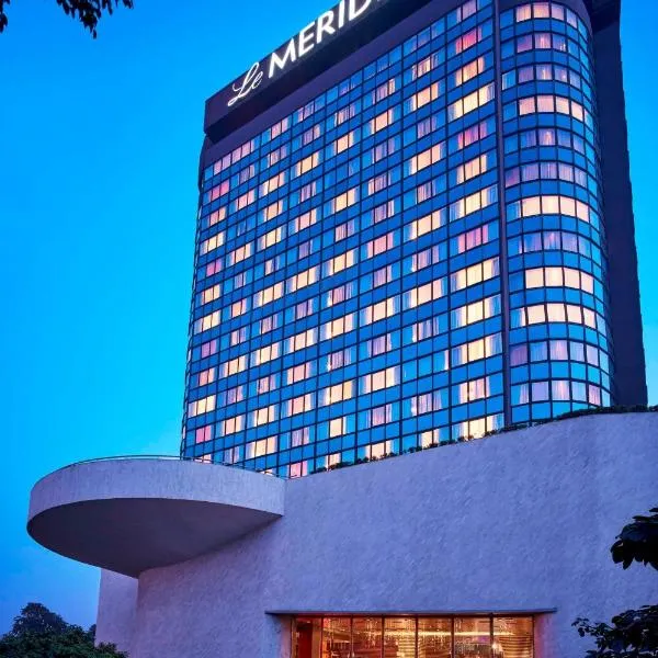 新德里艾美酒店，Kalkaji Devi的飯店