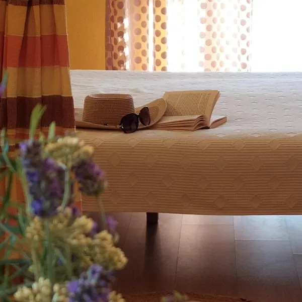 Cozy Apartments Danica Novalja with Terrace - First floor, hotel a Novalja