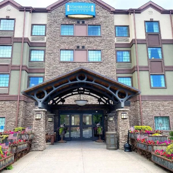 Staybridge Suites Great Falls, an IHG Hotel、グレートフォールズのホテル