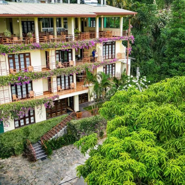 Nature Walk Resort, hotel en Kandy