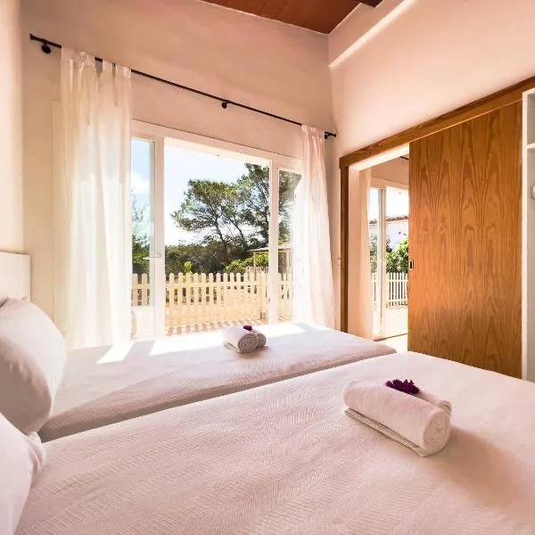 Acogedora casita cerca de Playa Migjorn - ET-7011, hotel v destinaci Playa Migjorn