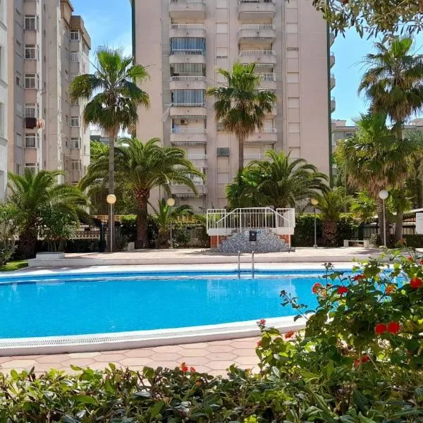 Caballito de mar, parking, AC y fibra VT-52619-V, hotel a Gandia